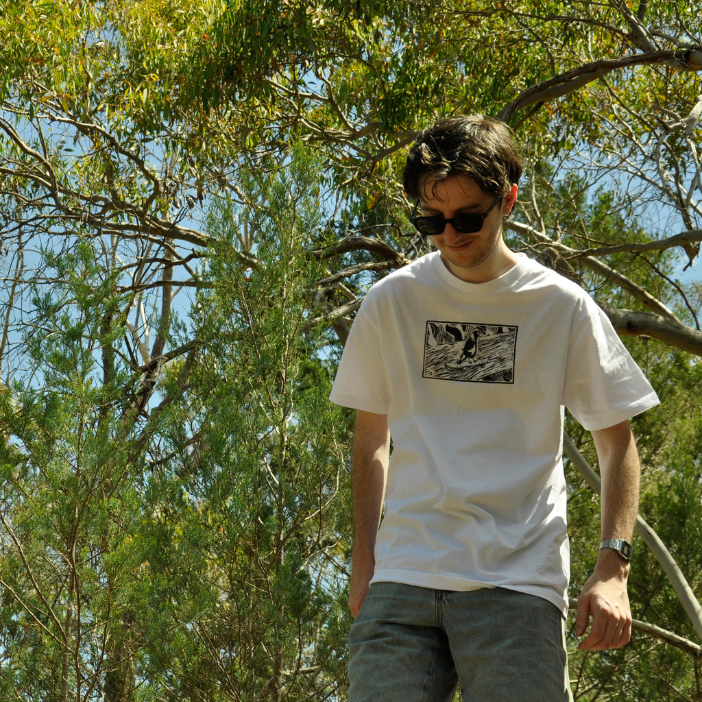 Skater Magpie T-shirt
