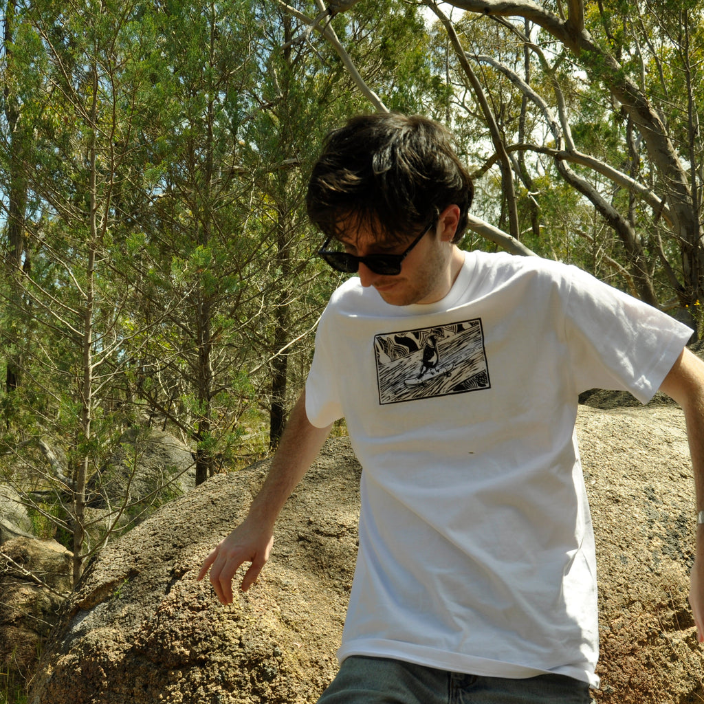 Skater Magpie T-shirt